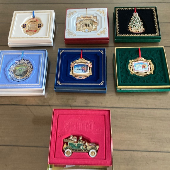 White House Christmas Ornaments - 2006-2012 - Picture 15 of 15